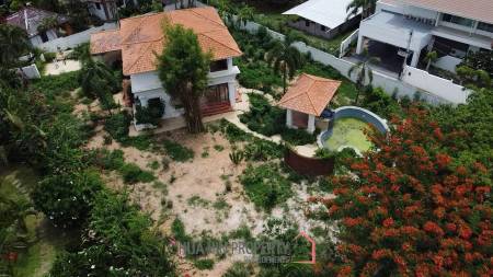 Hunsa : Renovation 3 Bedroom Villa On Soi 116