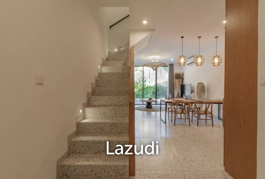 For Sale 2-Bedroom Townhouse close to the Beachc