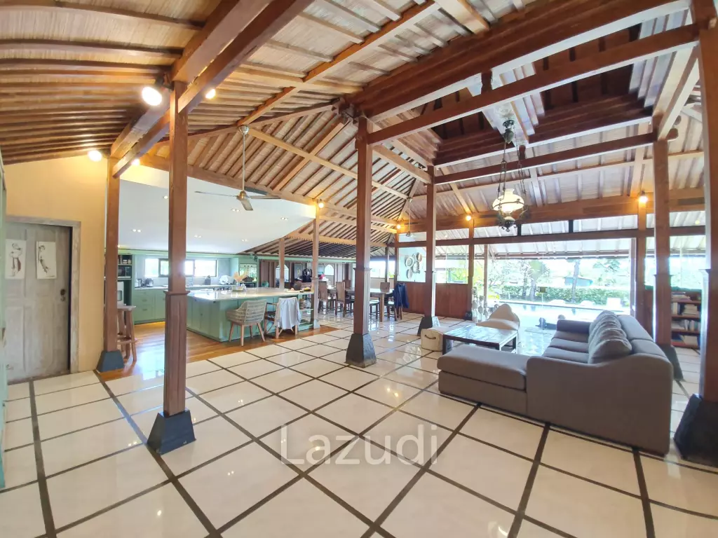 Freehold Villa for Sale in Nyanyi