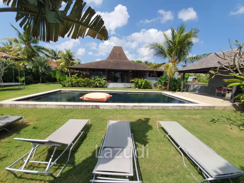 Freehold Villa for Sale in Nyanyi