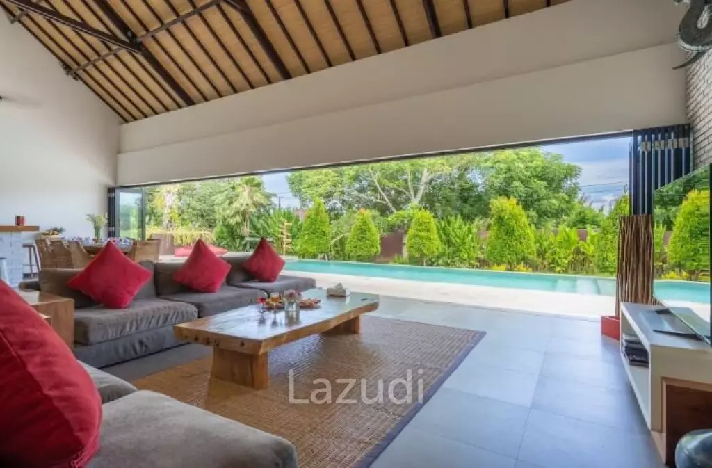 Huge Boutique Villa for Sale in Ungasan