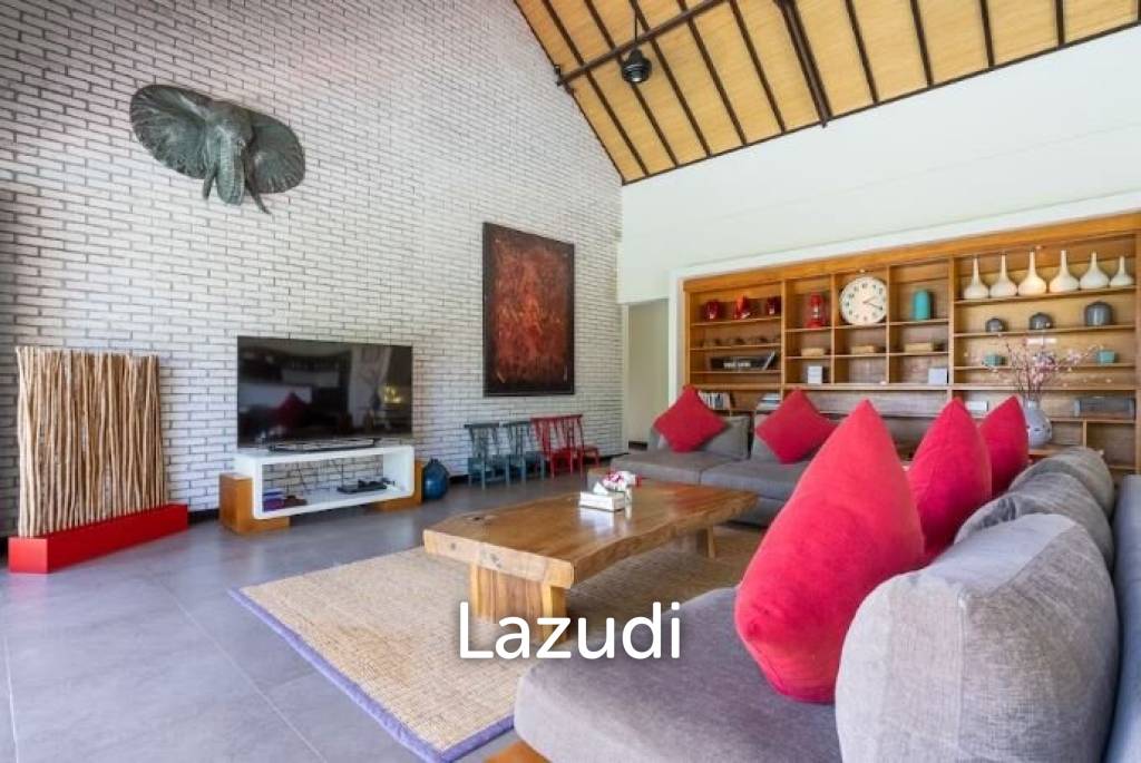 Huge Boutique Villa for Sale in Ungasan