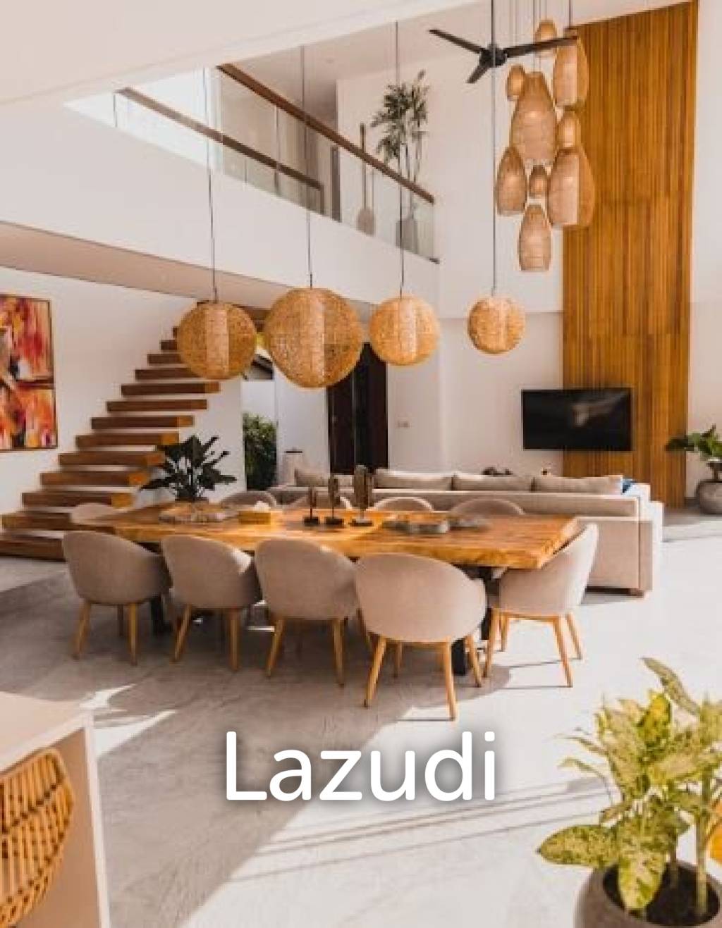 Luxury Villa for Sale Walking Distance to the Beach