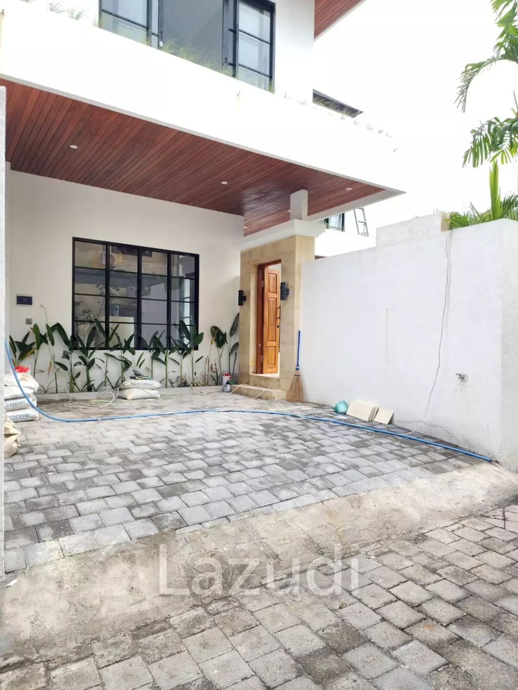 Brand new Villa for sale in Berawa, Canggu