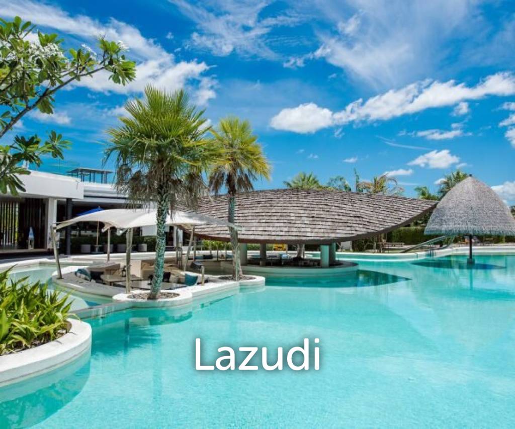 1 Bedroom with Rooftop and Private Jacuzzi