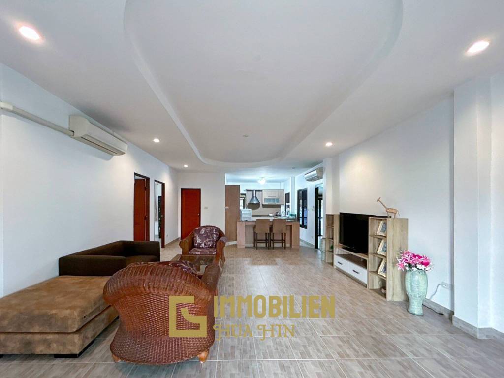 Well Maintain 3 Bedroom Pool Villa On Soi 6