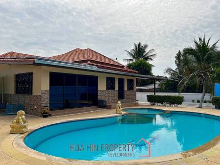 Well Maintain 3 Bedroom Pool Villa On Soi 6