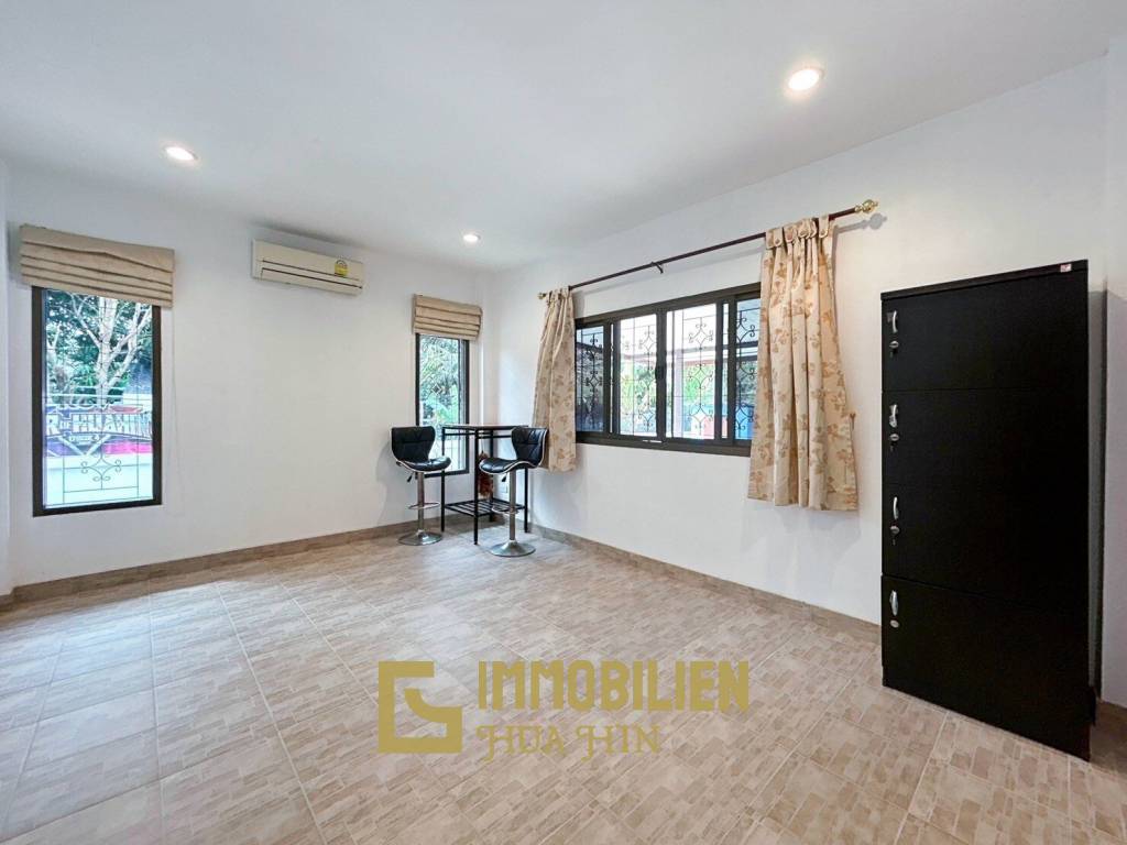 Well Maintain 3 Bedroom Pool Villa On Soi 6