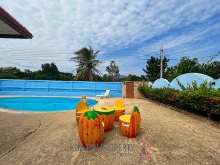 Well Maintain 3 Bedroom Pool Villa On Soi 6