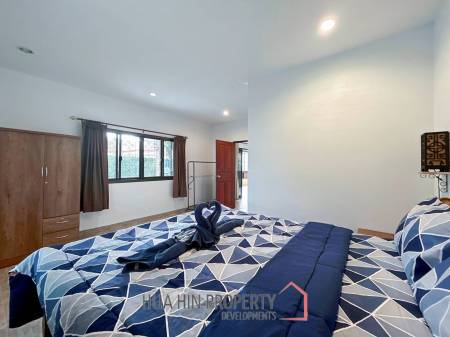 Well Maintain 3 Bedroom Pool Villa On Soi 6