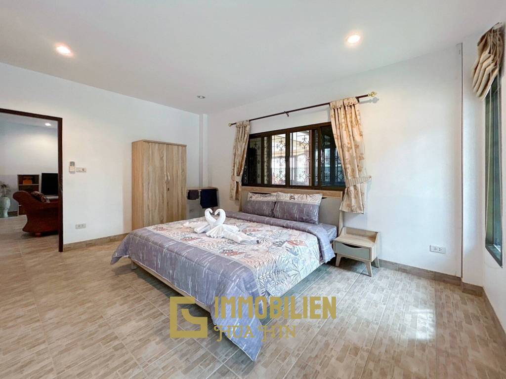 Well Maintain 3 Bedroom Pool Villa On Soi 6