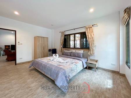 Well Maintain 3 Bedroom Pool Villa On Soi 6