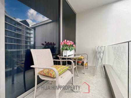 The Pine : 1 Bedroom Condo For Sale