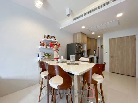 The Pine : 1 Bedroom Condo For Sale