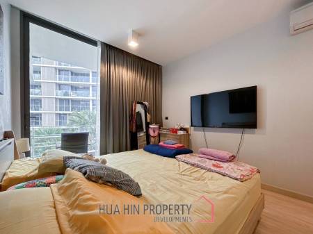 The Pine : 1 Bedroom Condo For Sale
