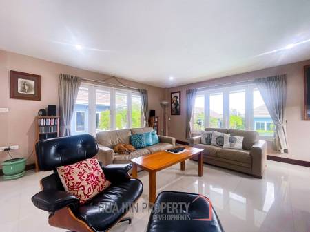 Stand Alone 5 Bedrooms Villa Near Palm Hill Golf Course