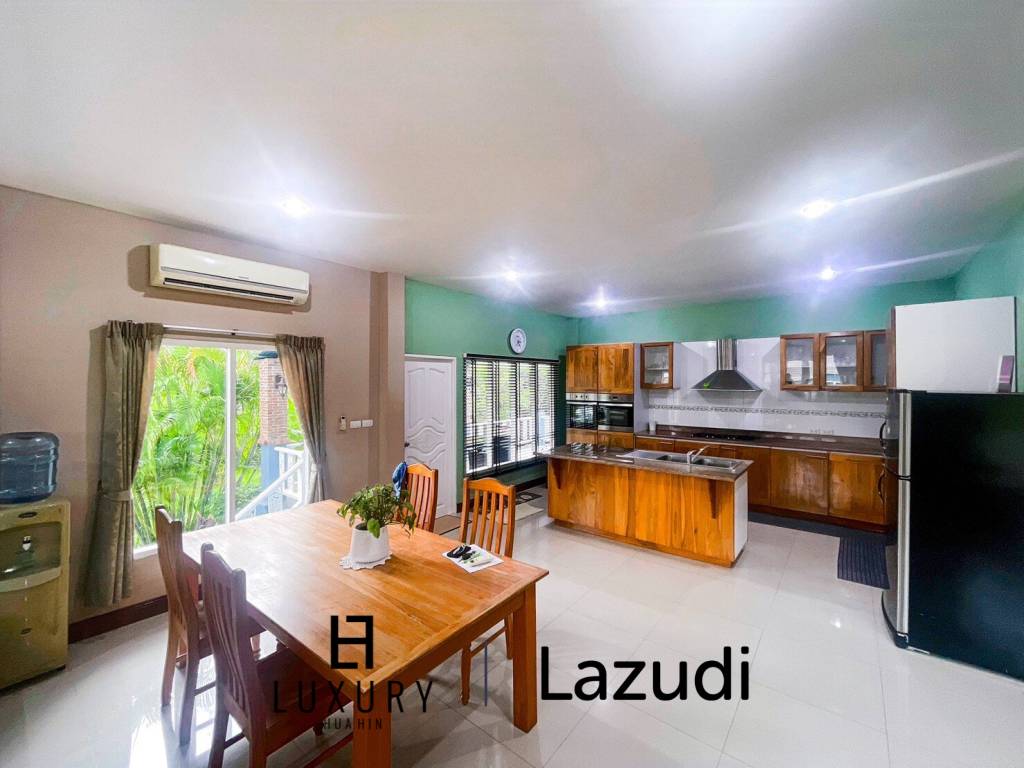 Stand Alone 5 Bedrooms Villa Near Palm Hill Golf Course