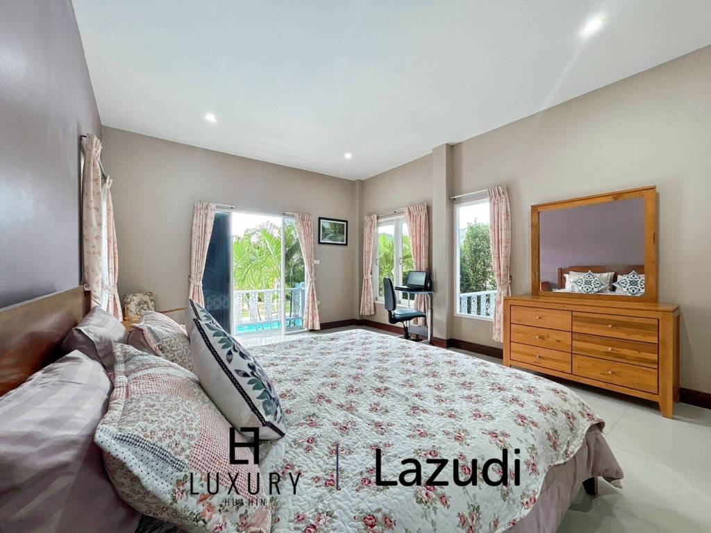 Stand Alone 5 Bedrooms Villa Near Palm Hill Golf Course