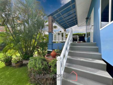 Stand Alone 5 Bedrooms Villa Near Palm Hill Golf Course