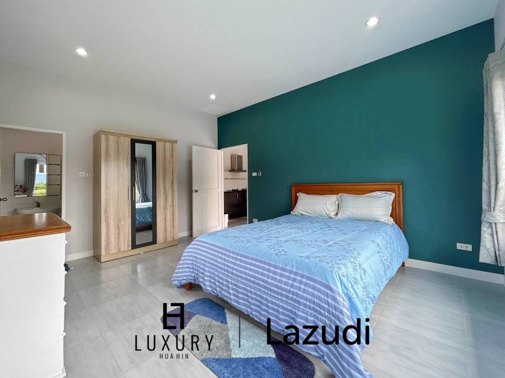 Stand Alone 5 Bedrooms Villa Near Palm Hill Golf Course