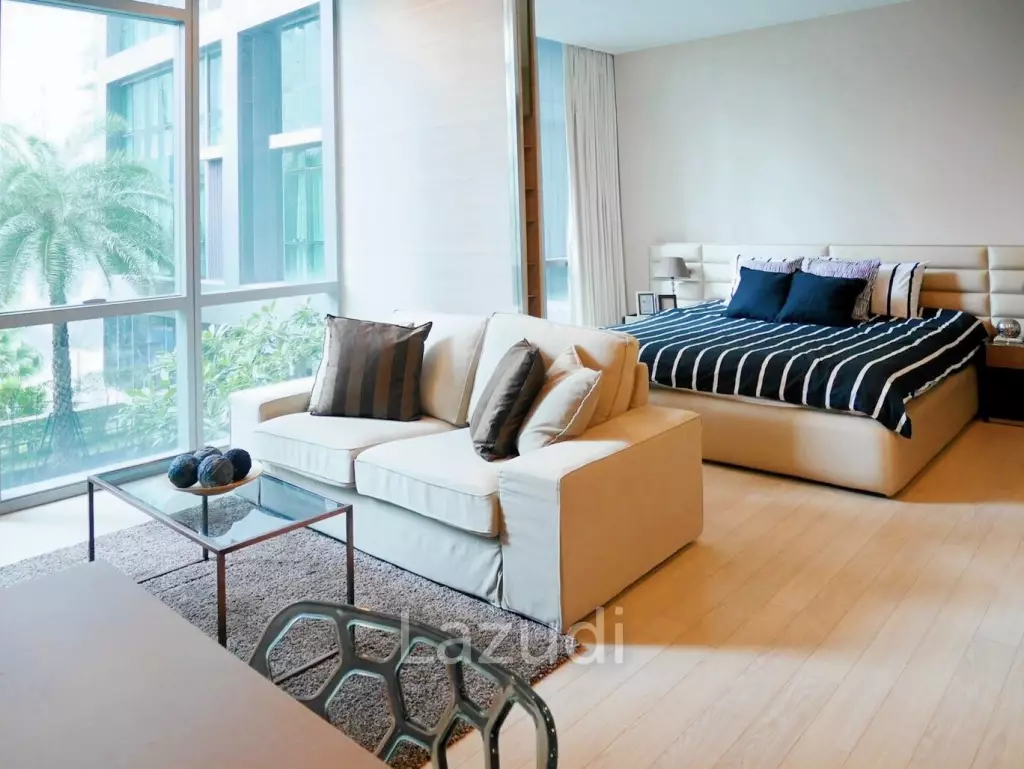 1 Bed 1 Bath 50 SQ.M The Room Sukhumvit 21
