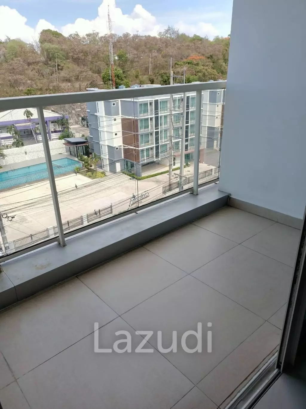 1 Bed 1 Bath 39.07 SQ.M The Vision Condo