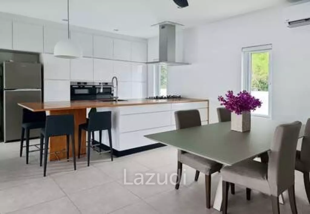 Oasis Villas 4 Bed 4 Bath Peaceful and Beautiful