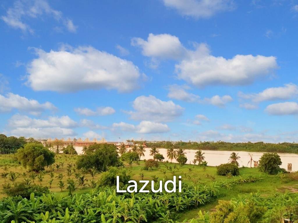 2 Bed 2 Bath 99 SQ.M Supalai Riva Grande