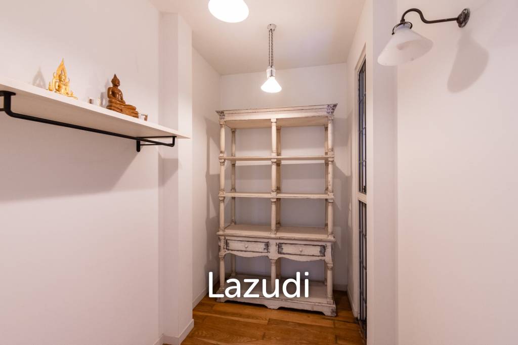 700 Sqm 3 Bed House For Sale