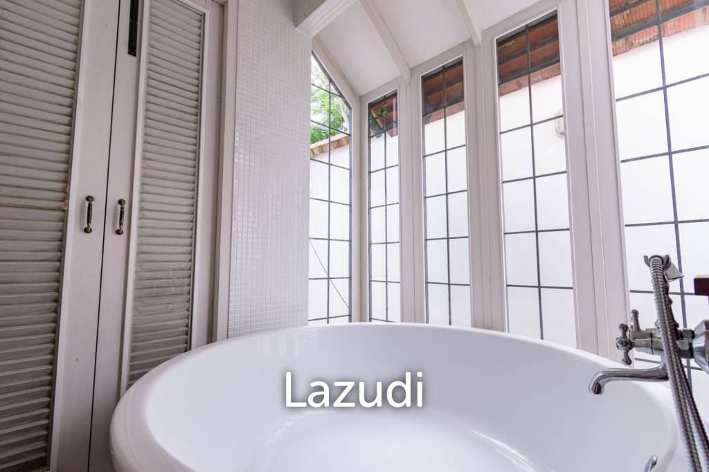 700 Sqm 3 Bed House For Sale