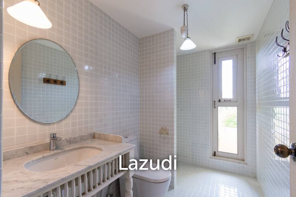 700 Sqm 3 Bed House For Sale