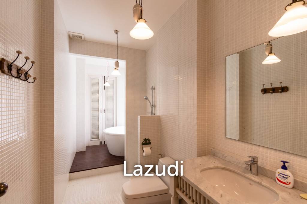 700 Sqm 3 Bed House For Sale