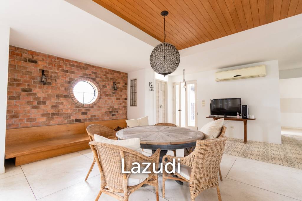 700 Sqm 3 Bed House For Sale