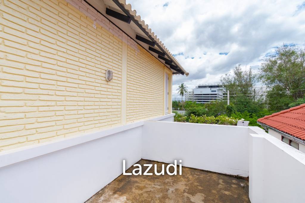 700 Sqm 3 Bed House For Sale