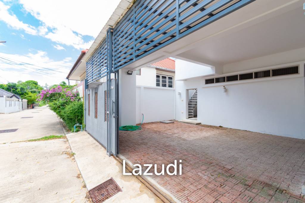 700 Sqm 3 Bed House For Sale