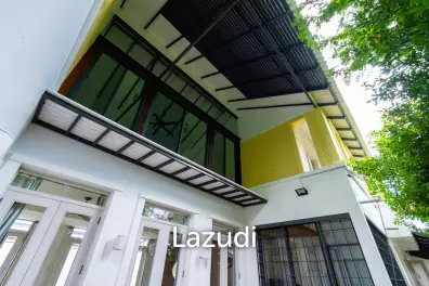 Vintage 3 Bed House in Good Location
