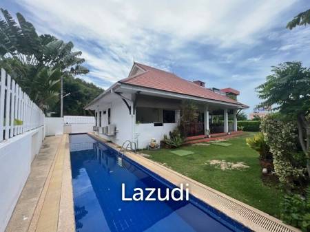 THE HEIGHTS 1 : Great Value 3 Bed Villa