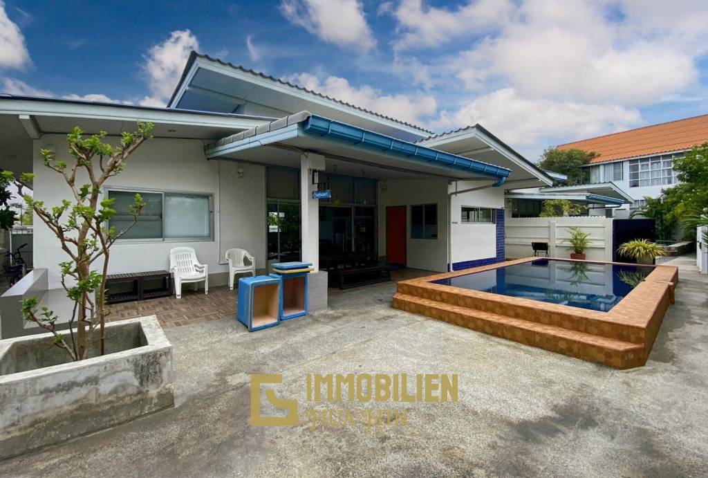 Beachside : 4BR, 2 Pool Villa + House, Pran Buri