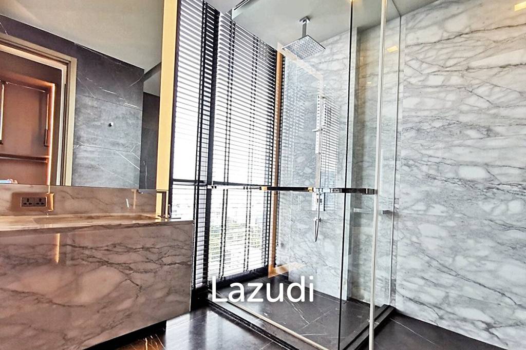 2 Bed 3 Bath 125 SQ.M The Monument Thong Lo