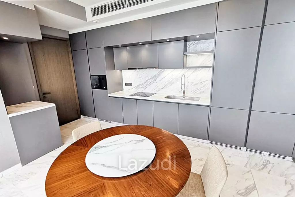 2 Bed 3 Bath 125 SQ.M The Monument Thong Lo