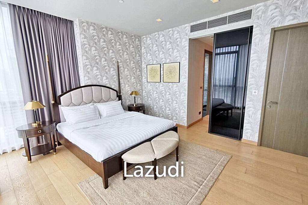2 Bed 3 Bath 125 SQ.M The Monument Thong Lo