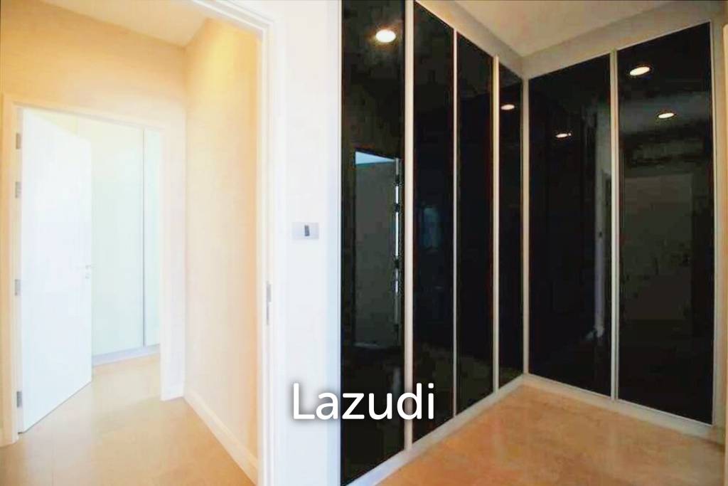 2 Bed 3 Bath 114 SQ.M The Crest Sukhumvit 34
