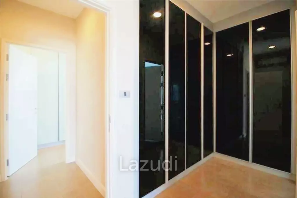 2 Bed 3 Bath 114 SQ.M The Crest Sukhumvit 34