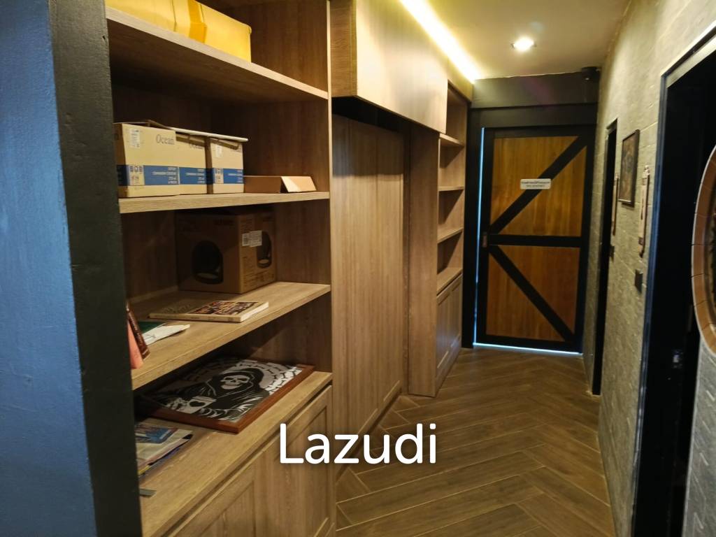 Three Storey Shophouse Commercial Space at Ekkamai Community Space