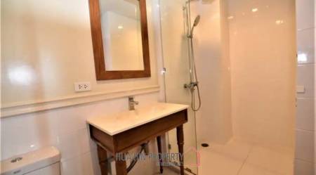 Autumn : 2 Bedroom Condo On The Top Floor
