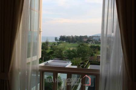 Autumn : 2 Bedroom Condo On The Top Floor