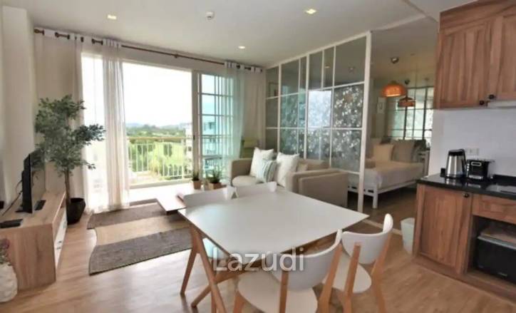 Autumn : 2 Bedroom Condo On The Top Floor