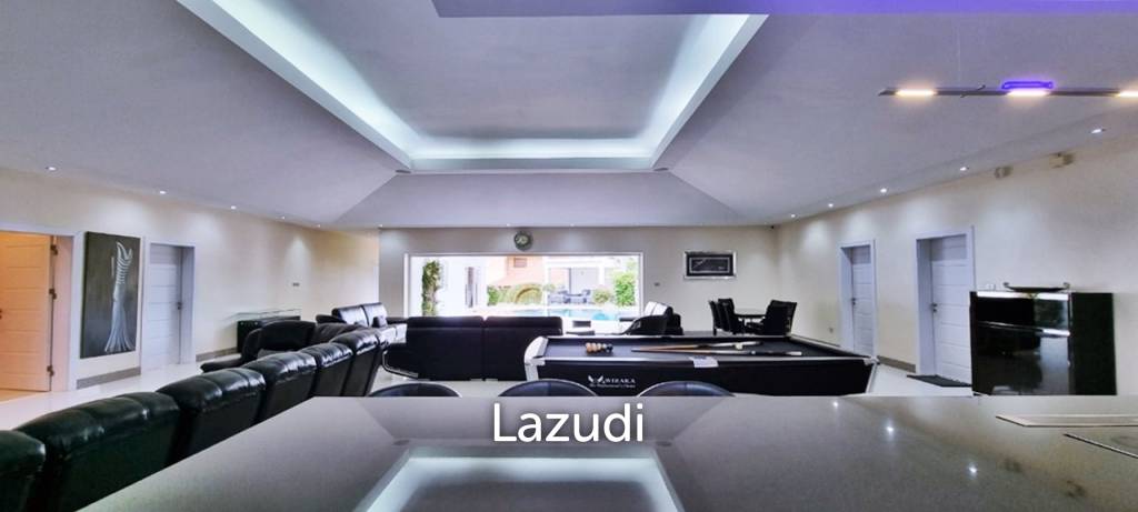 4 Bedrooms 4 Bathrooms 500 SQ.M. Miami Villa
