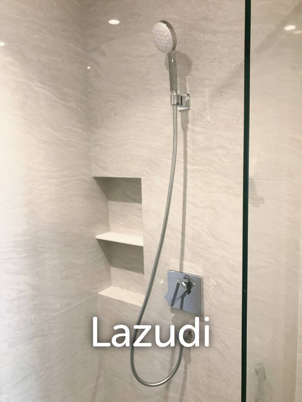 1 Bed 1 Bath 29 SQ.M MARU Ekkamai 2