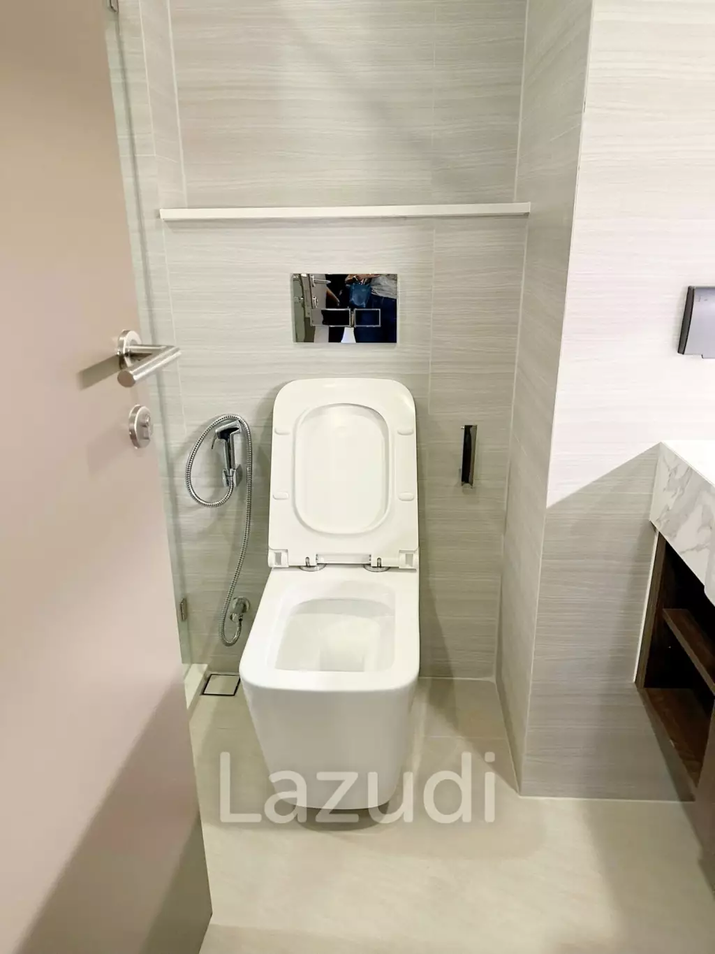1 Bed 2 Bath 33 SQ.M Park Origin Thonglor